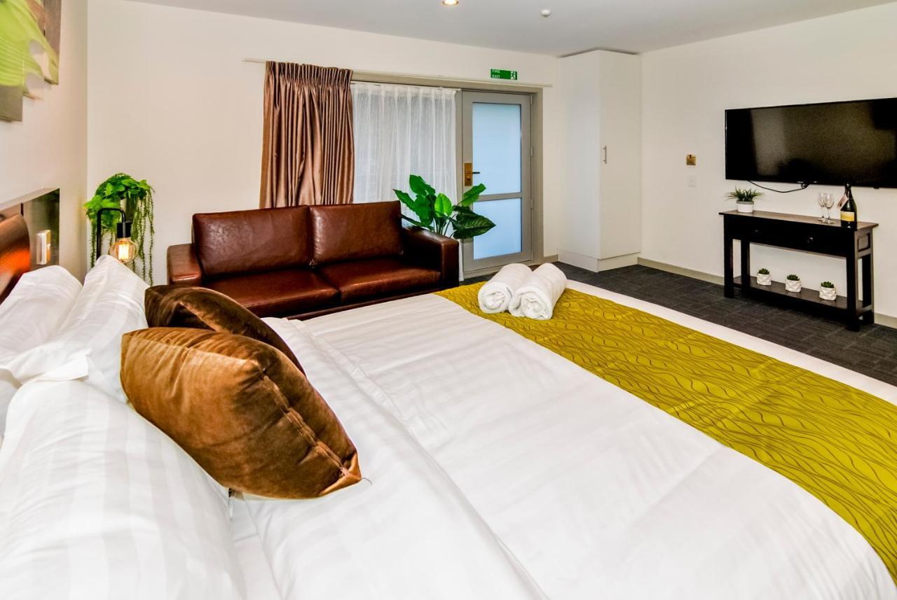 Newlands Court Motel ウェリントン エクステリア 写真