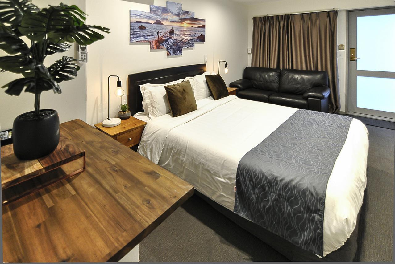 Newlands Court Motel ウェリントン エクステリア 写真