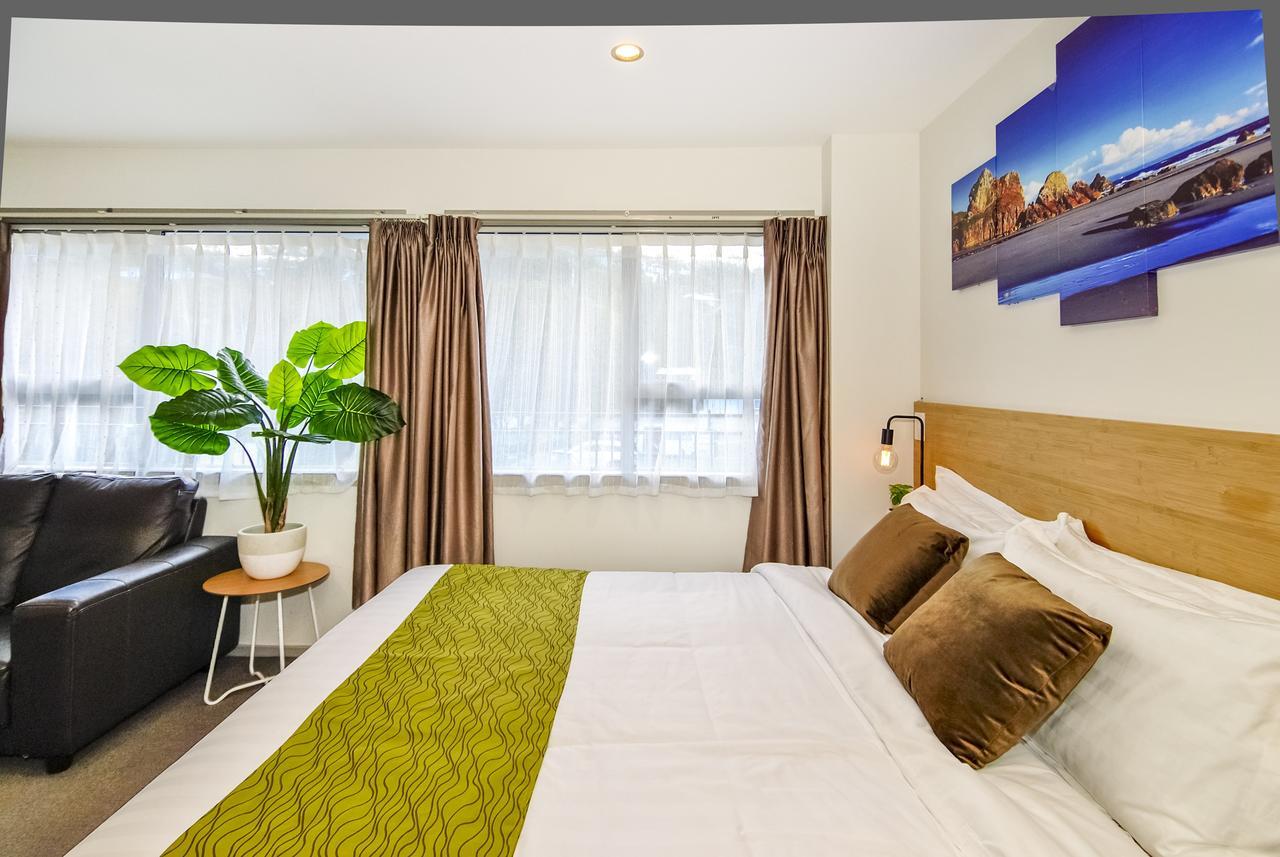 Newlands Court Motel ウェリントン エクステリア 写真