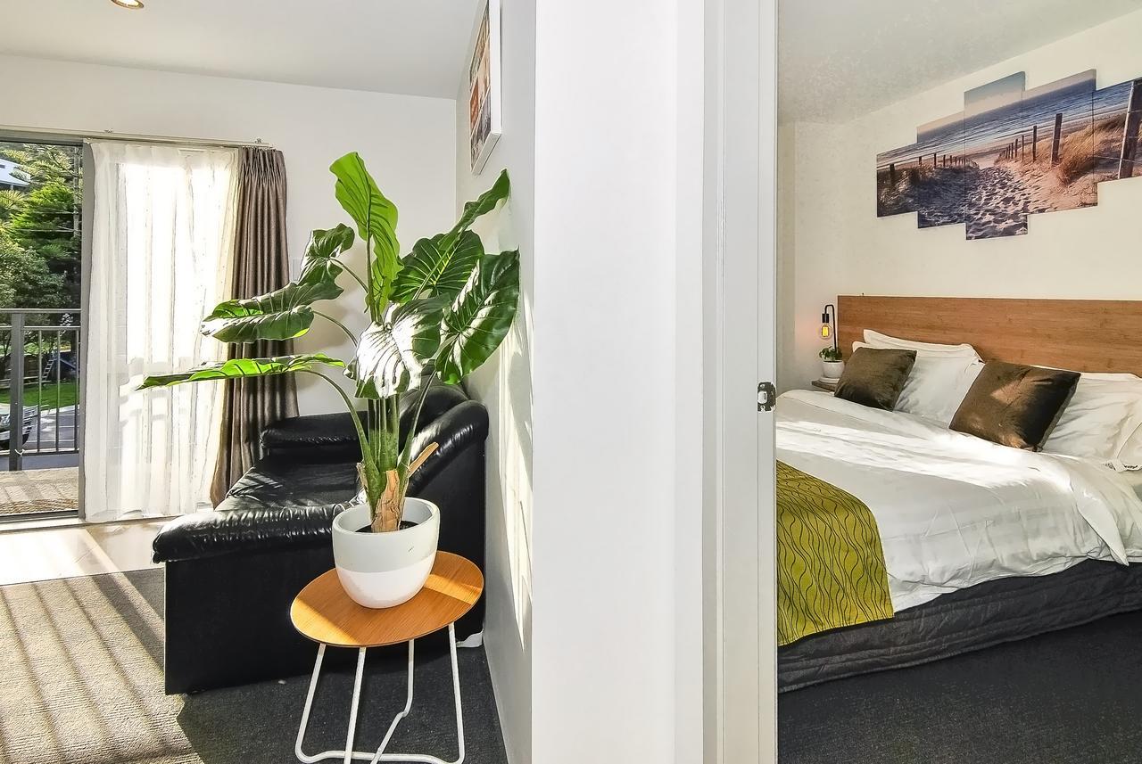 Newlands Court Motel ウェリントン エクステリア 写真